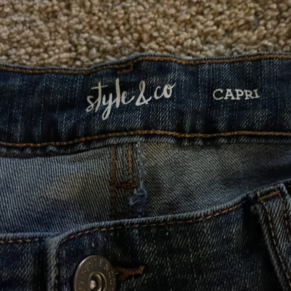 Style & Co Capris - Picture 4 of 4